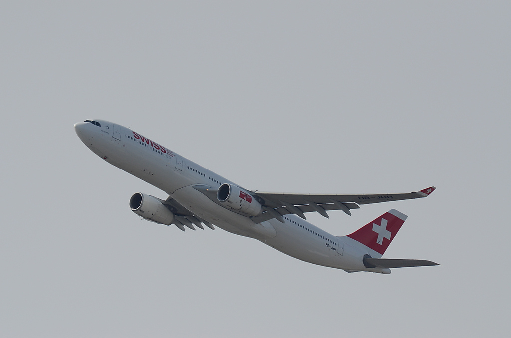 Photo of Swiss HB-JHH, Airbus A330-300