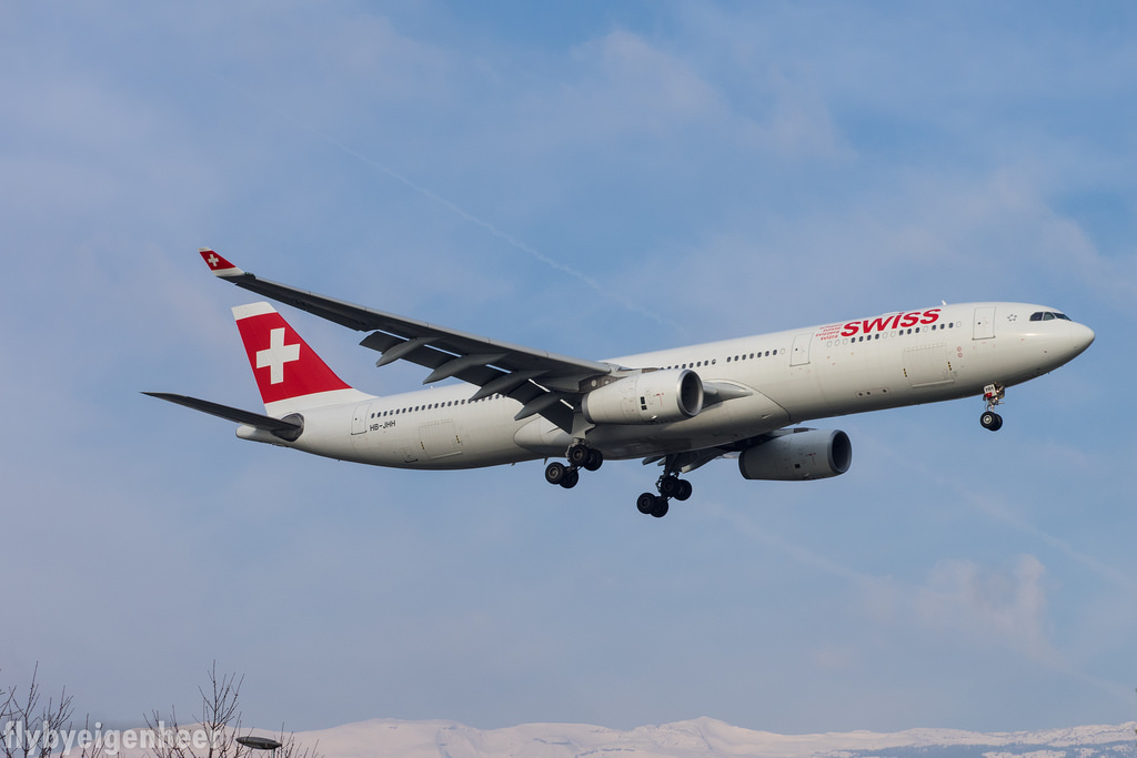 Photo of Swiss International Airlines HB-JHH, Airbus A330-300