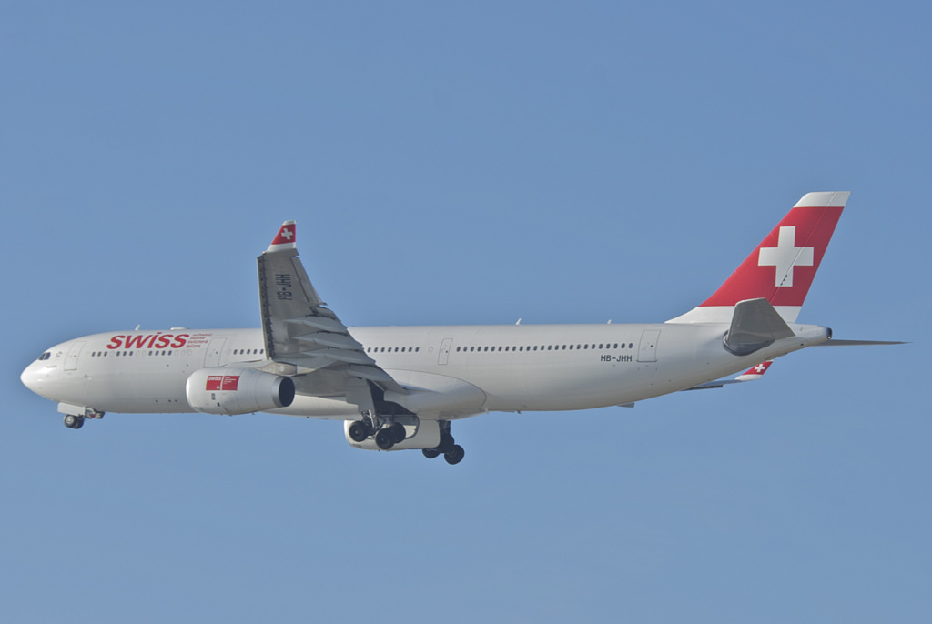 Photo of Swiss International Airlines HB-JHH, Airbus A330-300