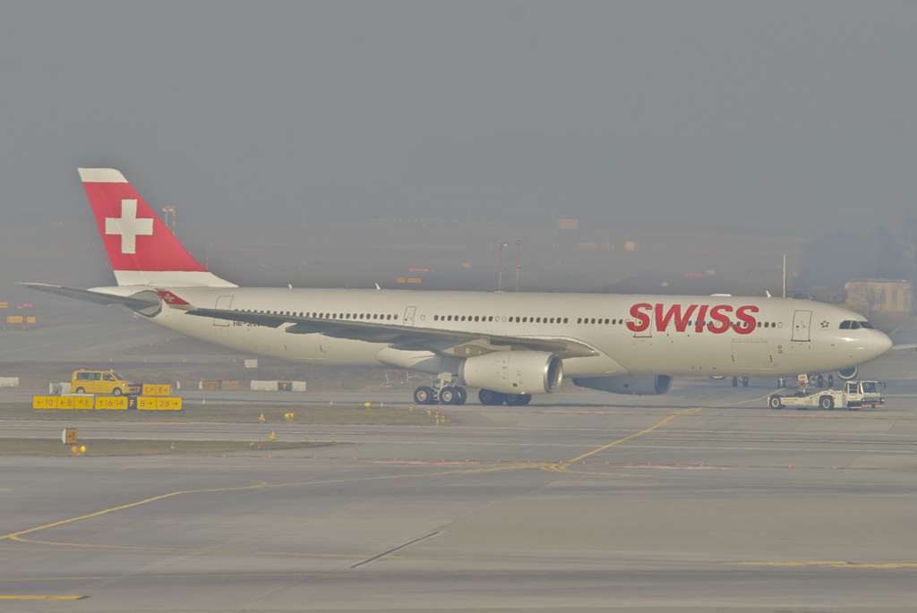 Photo of Swiss International Airlines HB-JHK, Airbus A330-300