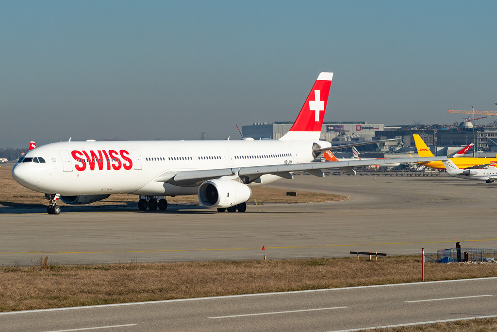 Photo of Swiss International Airlines HB-JHN, Airbus A330-300