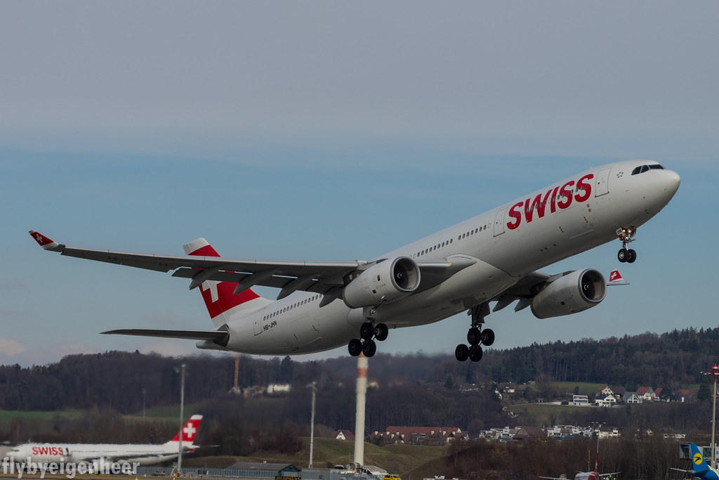 Photo of Swiss International Airlines HB-JHN, Airbus A330-300