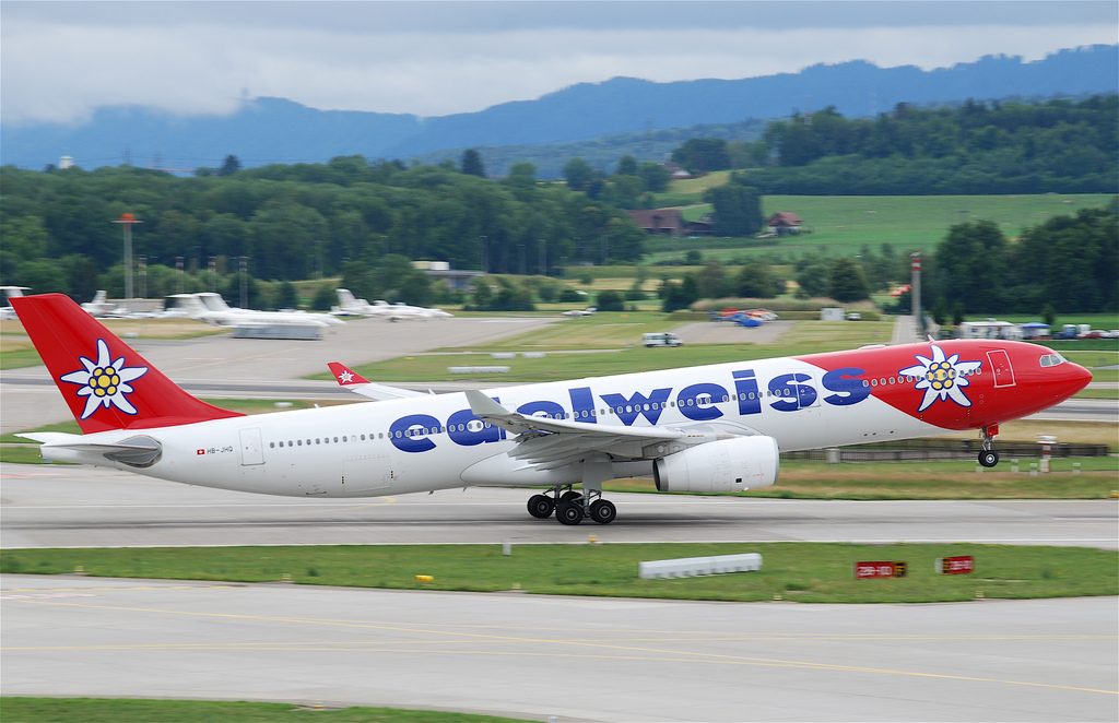 Photo of Edelweiss Air HB-JHQ, Airbus A330-300