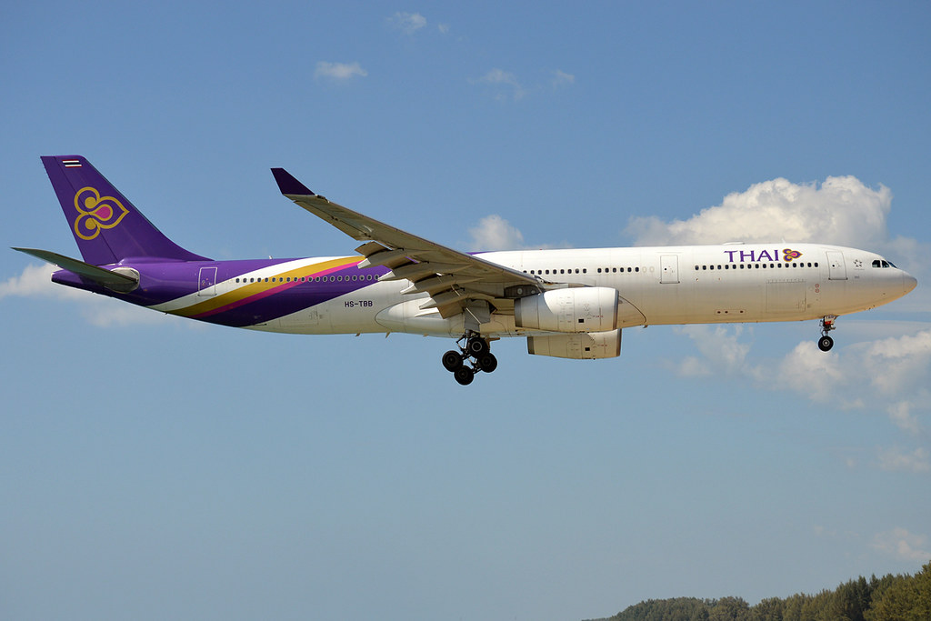 Photo of Thai Airways HS-TBB, Airbus A330-300