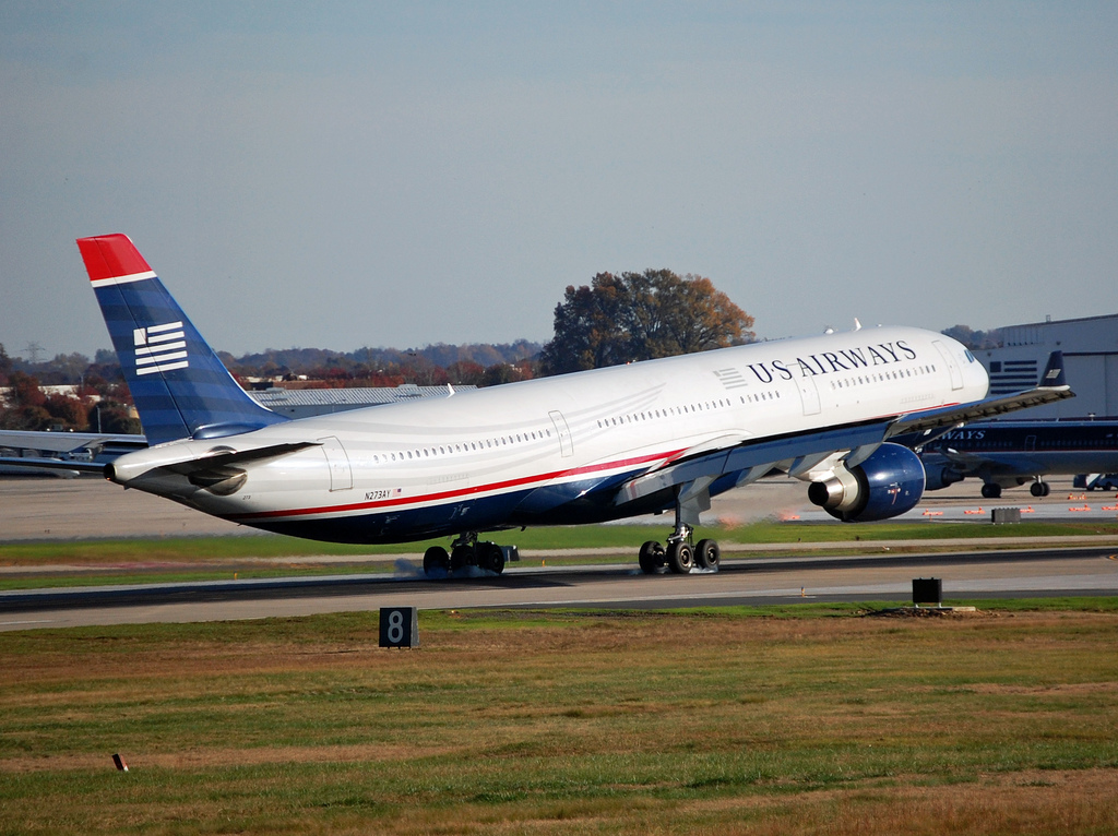 Photo of American Airlines N273AY, Airbus A330-300
