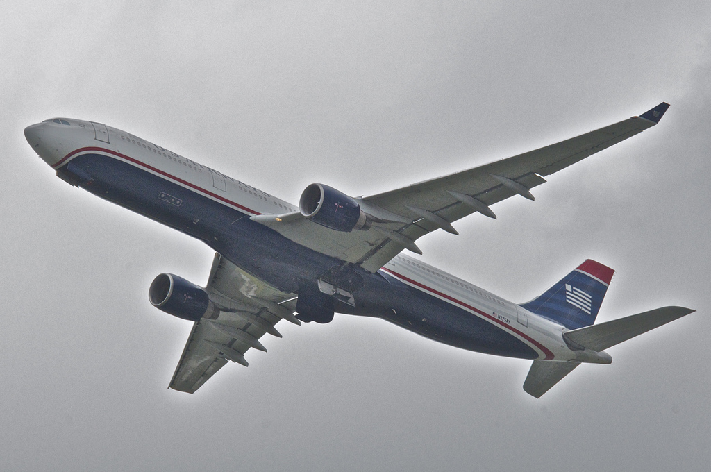 Photo of American Airlines N275AY, Airbus A330-300