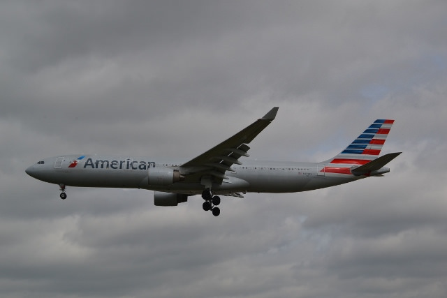 Photo of American Airlines N277AY, Airbus A330-300