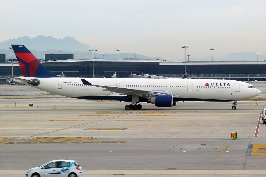 Photo of Delta Airlines N805NW, Airbus A330-300