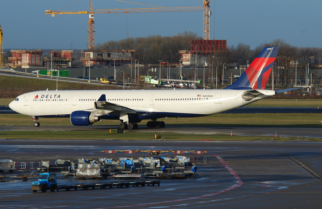Photo of Delta Airlines N808NW, Airbus A330-300