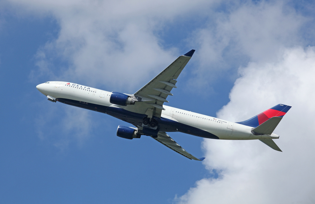 Photo of Delta Airlines N809NW, Airbus A330-300