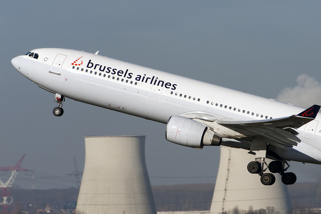 Photo of Brussels Airlines OO-SFV, Airbus A330-300