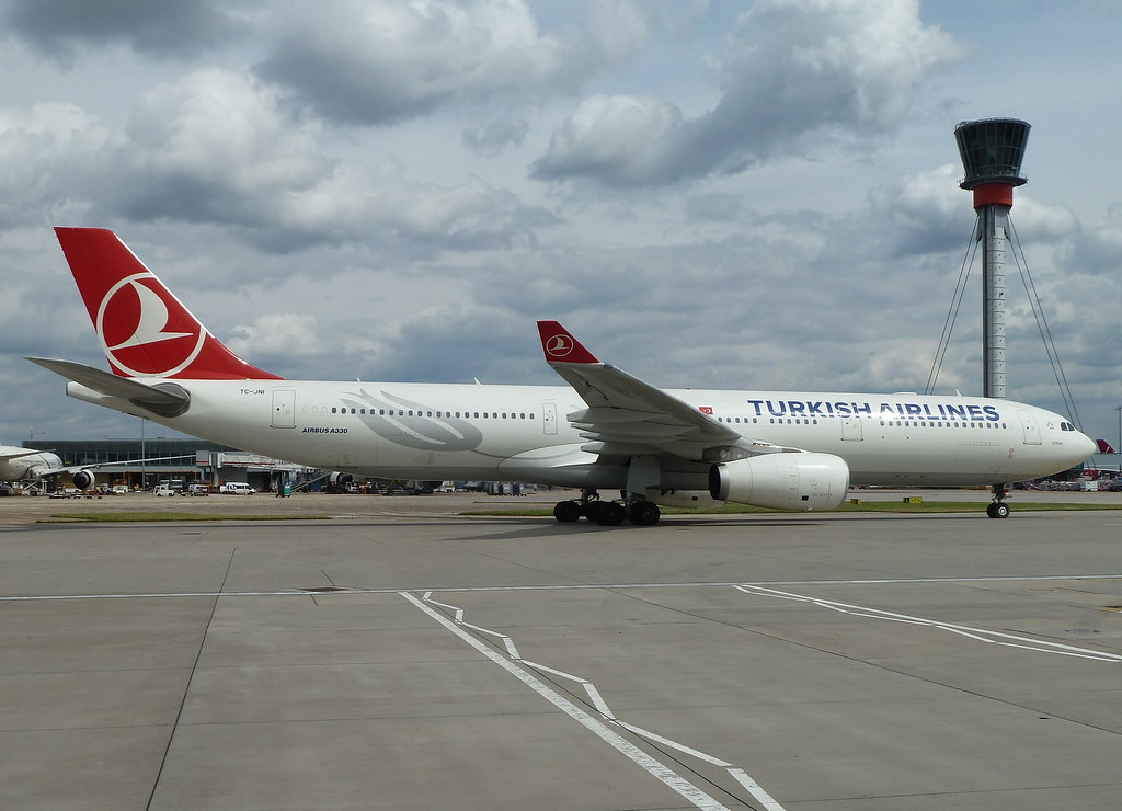 Photo of THY Turkish Airlines TC-JNI, Airbus A330-300