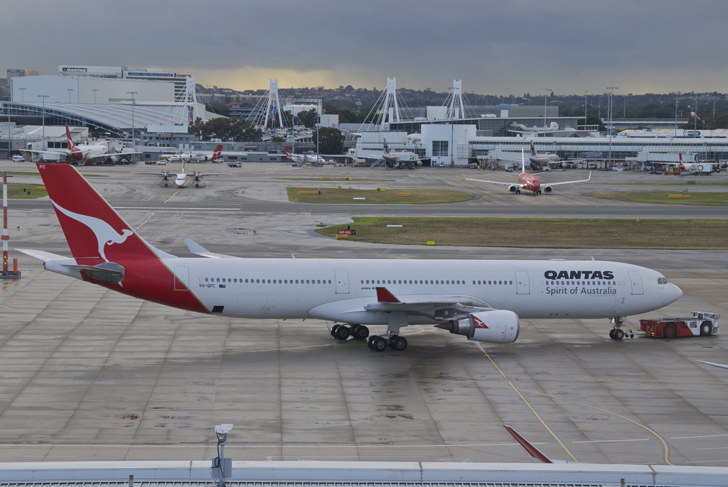 Photo of Qantas VH-QPC, Airbus A330-300