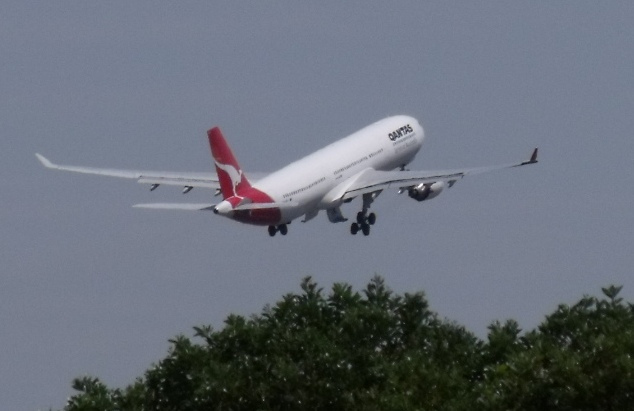 Photo of Qantas VH-QPJ, Airbus A330-300