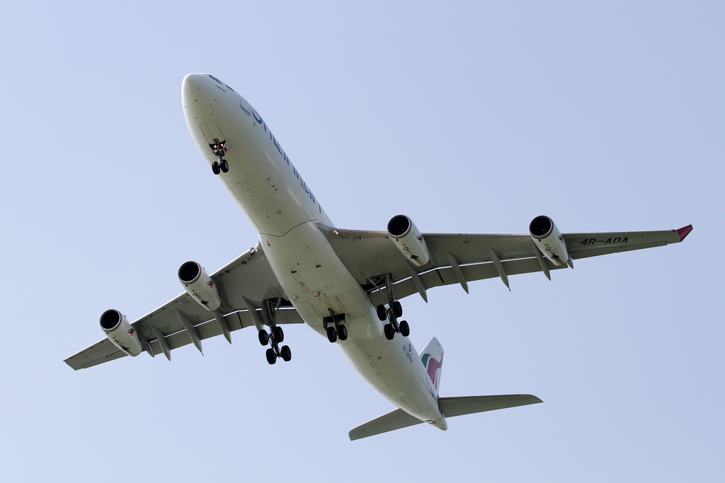 Photo of Srilankan Airlines 4R-ADA, Airbus A340-300