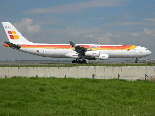 Photo of Iberia EC-GGS, Airbus A340-300