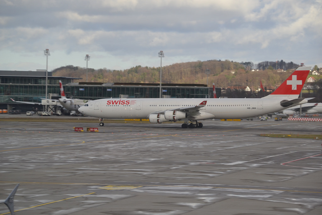 Photo of Swiss International Airlines HB-JMA, Airbus A340-300