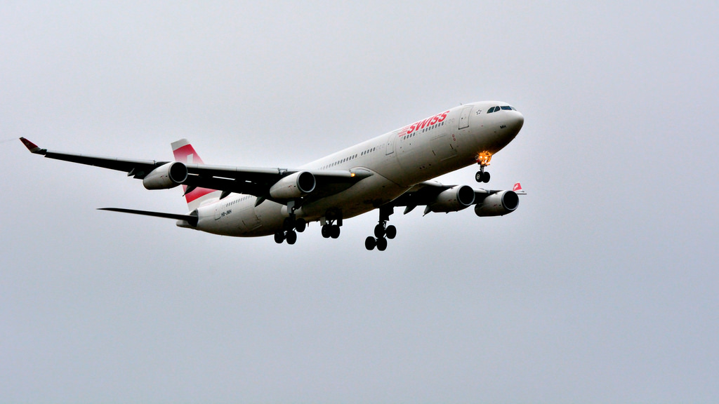 Photo of Swiss HB-JMH, Airbus A340-300