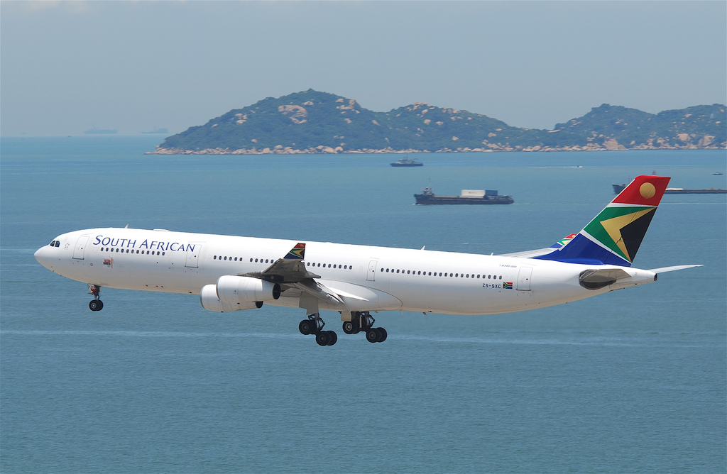 Photo of SAA South African Airways ZS-SXC, Airbus A340-300