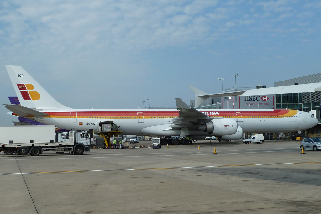 Photo of Iberia EC-IQR, Airbus A340-600