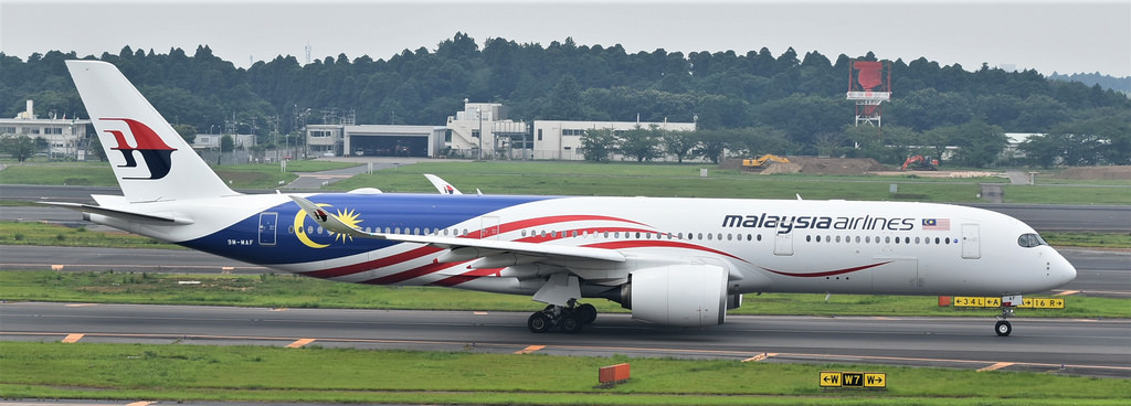 Photo of Malaysia Airlines 9M-MAF, Airbus A350-900