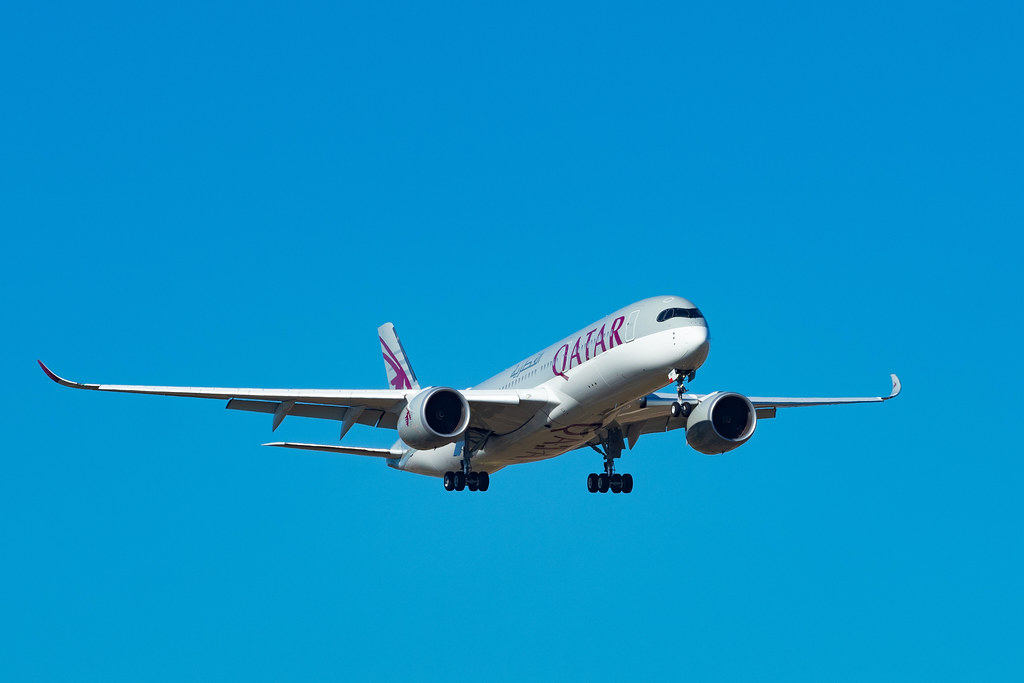 Photo of Qatar Airways A7-AMH, Airbus A350-900