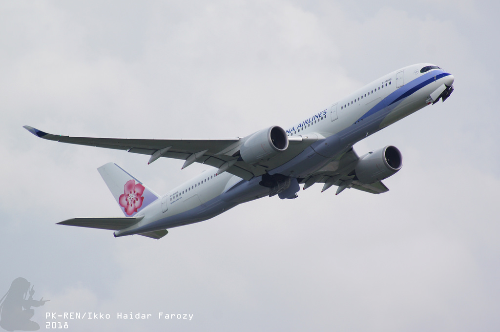 Photo of China Airlines B-18905, Airbus A350-900