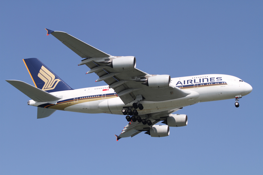Photo of Singapore Airlines 9V-SKE, Airbus A380-800