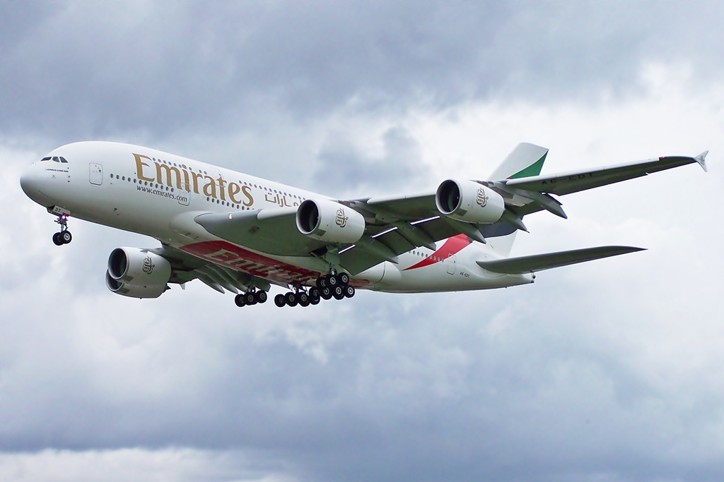 Photo of Emirates Airlines A6-EDT, Airbus A380-800