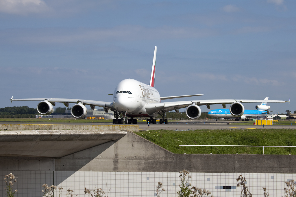 Photo of Emirates Airlines A6-EDU, Airbus A380-800