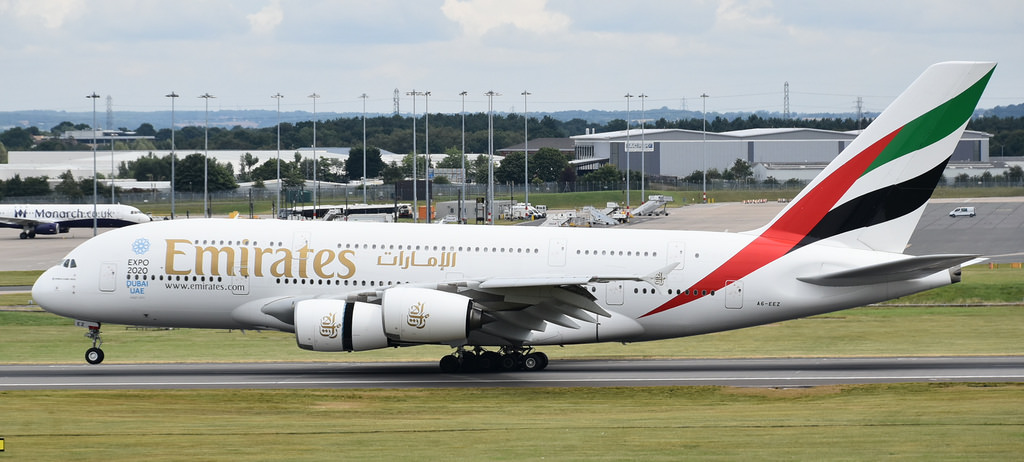 Photo of Emirates Airlines A6-EEZ, Airbus A380-800