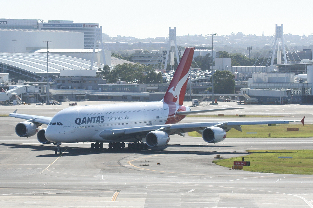 Photo of Qantas VH-OQA, Airbus A380-800