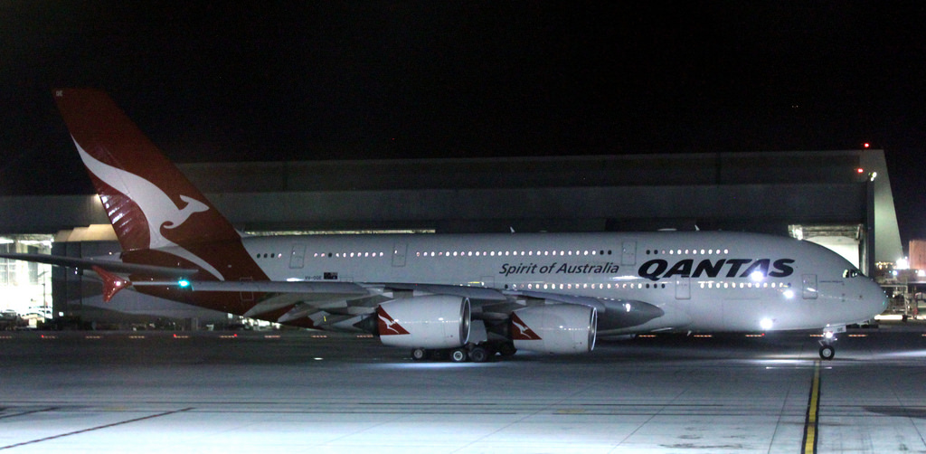 Photo of Qantas VH-OQE, Airbus A380-800