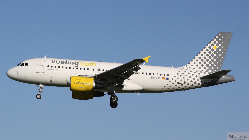 Photo of Vueling EC-MIR, Airbus A319