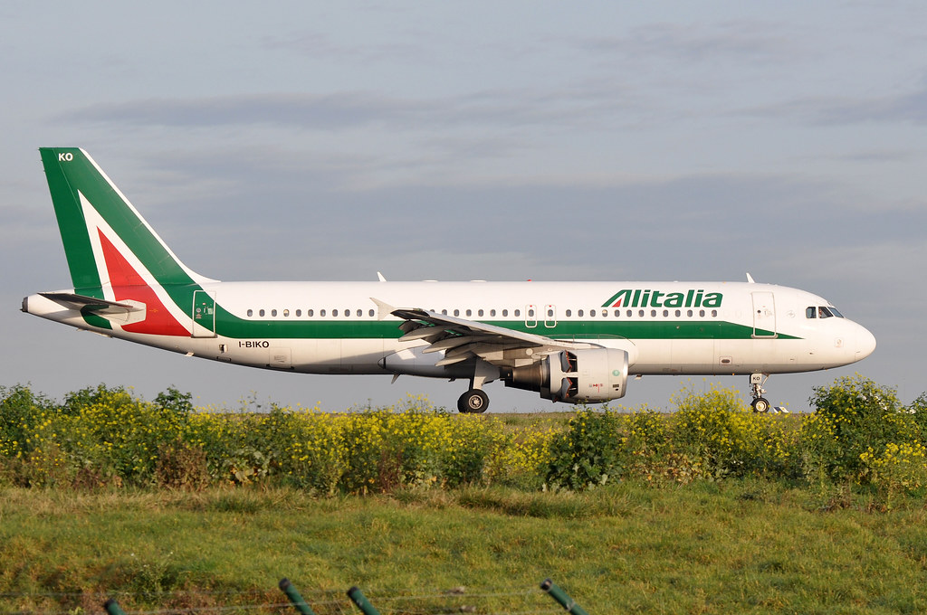 Photo of Alitalia I-BIKO, Airbus A320