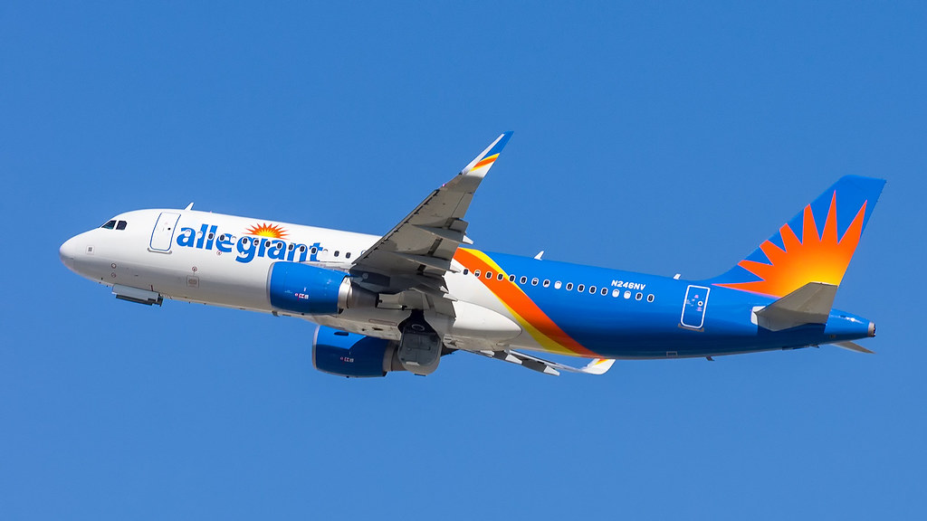 Photo of Allegiant Air N246NV, Airbus A320