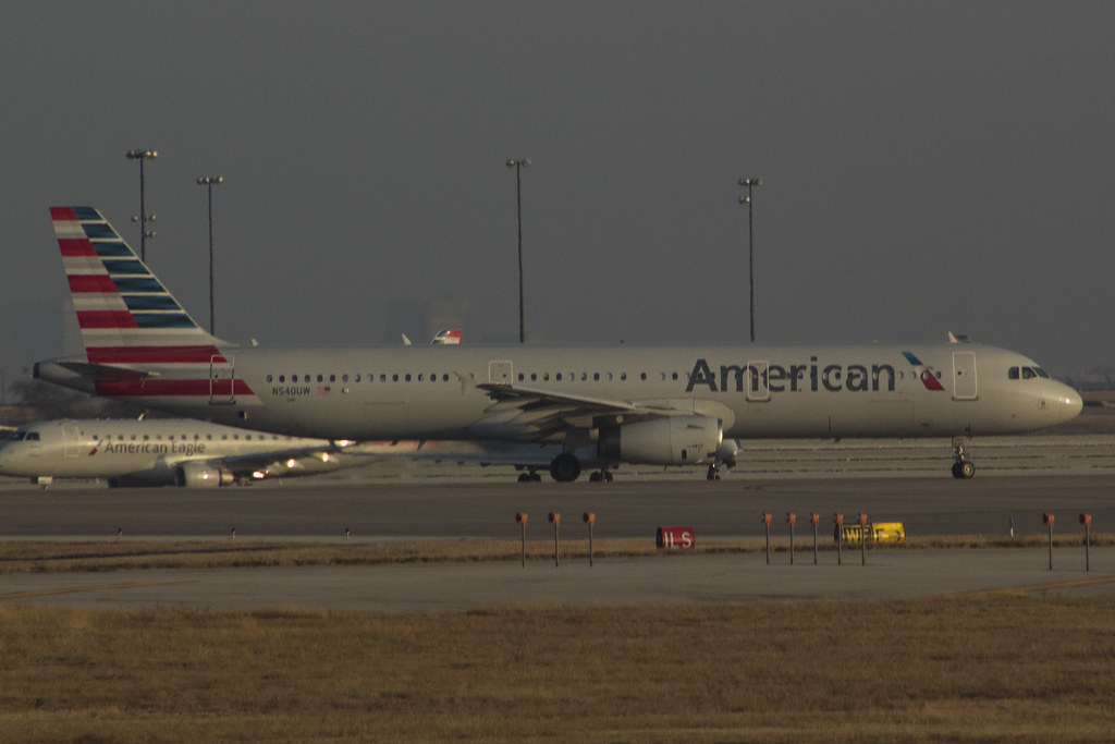 Photo of American Airlines N540UW, Airbus A321