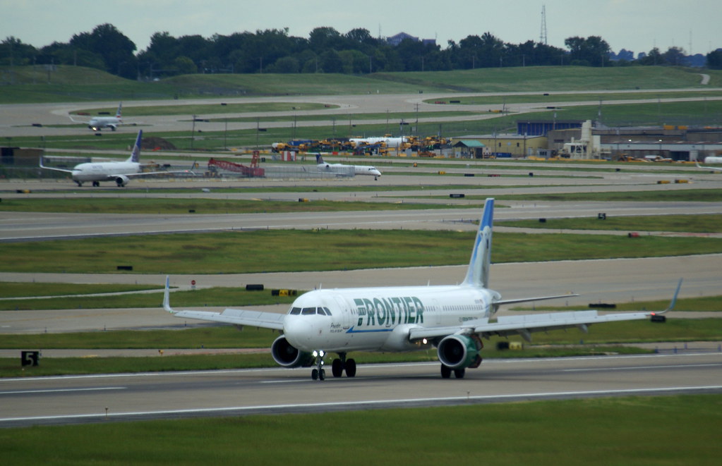 Photo of Frontier Airlines N711FR, Airbus A321