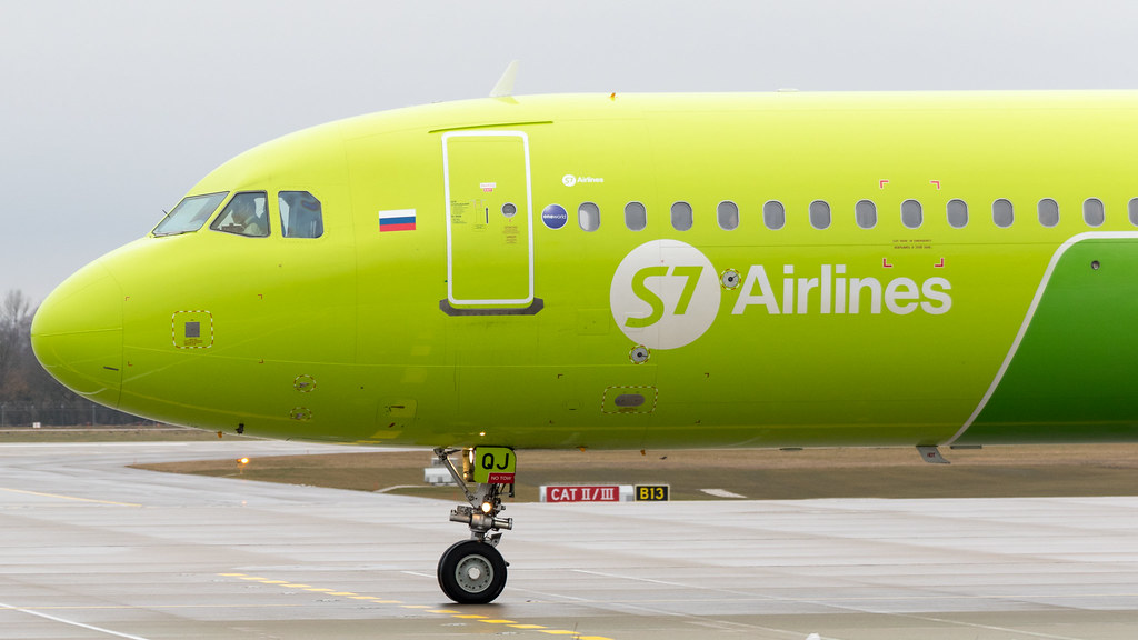 Photo of S7 Airlines VQ-BQJ, Airbus A321