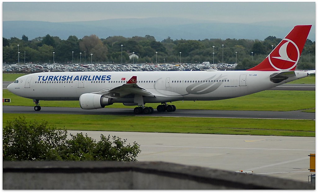 Photo of THY Turkish Airlines TC-JOB, Airbus A330-300