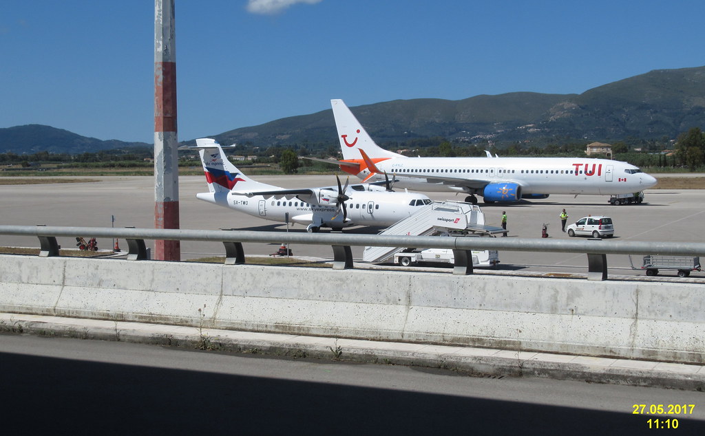 Photo of Sky Express SX-TWO, ATR ATR-42