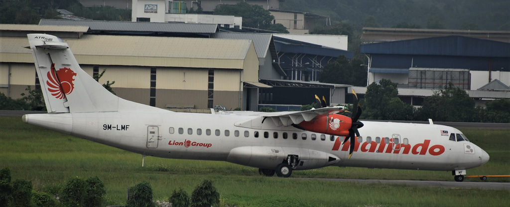 Photo of Malindo Air 9M-LMF, ATR ATR-72-200