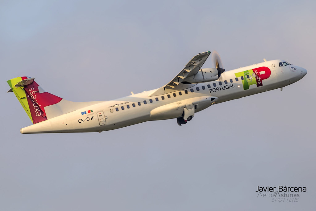 Photo of White Air CS-DJC, ATR ATR-72-200