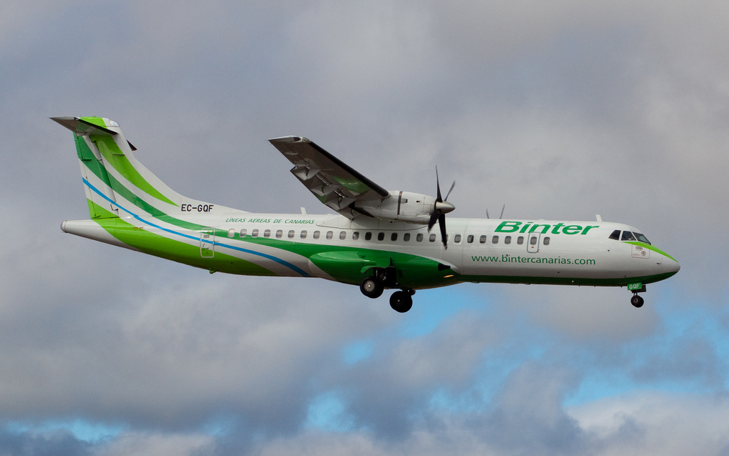 Photo of Canaryfly EC-GQF, ATR ATR-72-200
