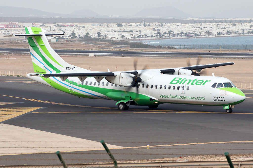 Photo of Binter Canarias EC-MPI, ATR ATR-72-200