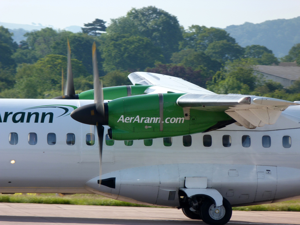 Photo of Aer Arann EI-SLN, ATR ATR-72-200