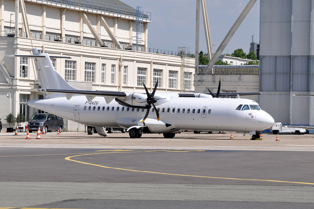 Photo of Airlinair F-GVZU, ATR ATR-72-200