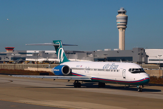 Photo of N922AT