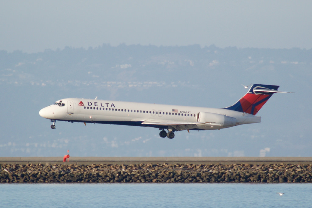 Photo of Delta Airlines N969AT, Boeing 717-200
