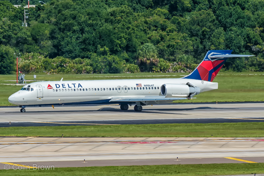 Photo of Delta Airlines N986AT, Boeing 717-200